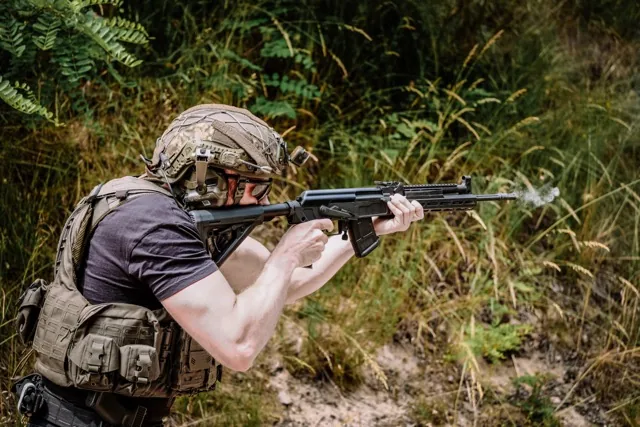 Karabinki Century Arms – amerykańska platforma AK 4 fot Przemek Miller | LifeGun Magazine