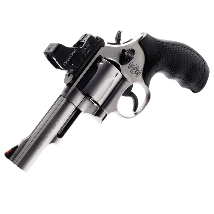 Smith & Wesson — rewolwer z zamontowanym kolimatorem red dot na fabrycznym direct mount